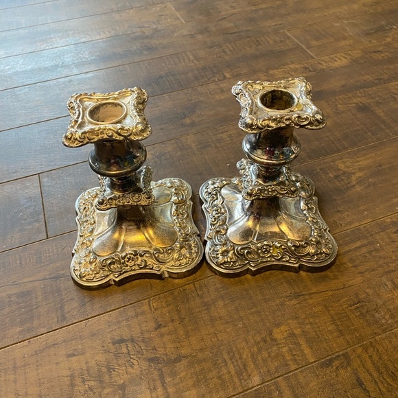 Silver plated BP Ornate Candle Holders - Picture 4 of 8